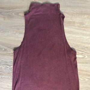 Maroon Tank